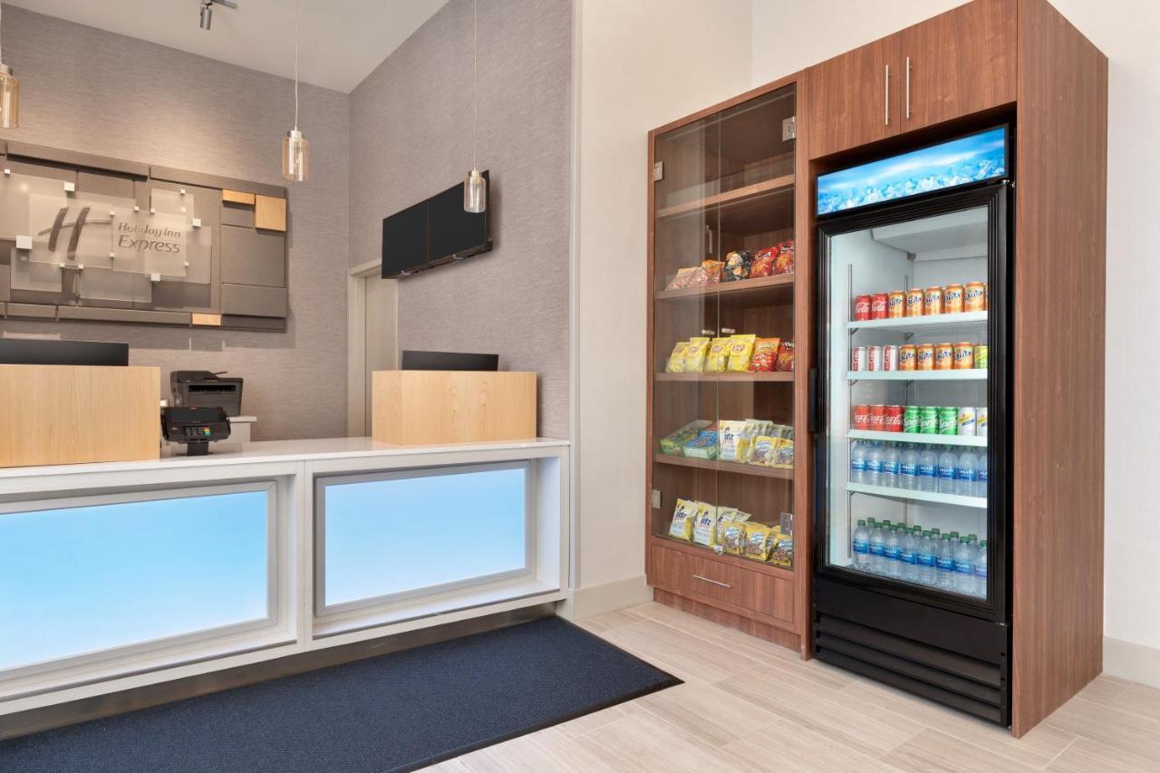 Holiday Inn Express - Jamaica - Jfk Airtrain - Nyc By Ihg Нью-Йорк Экстерьер фото