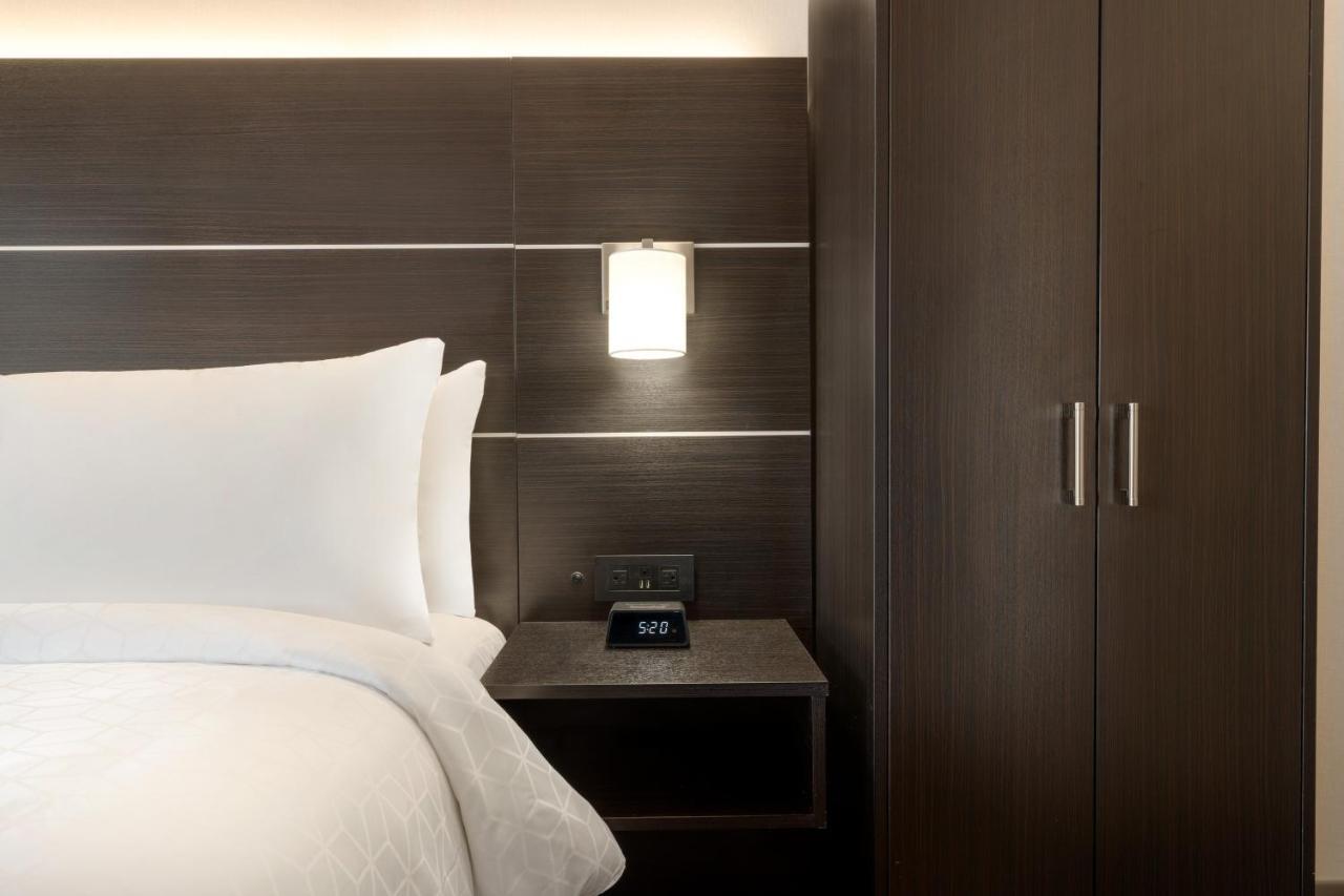 Holiday Inn Express - Jamaica - Jfk Airtrain - Nyc By Ihg Нью-Йорк Экстерьер фото