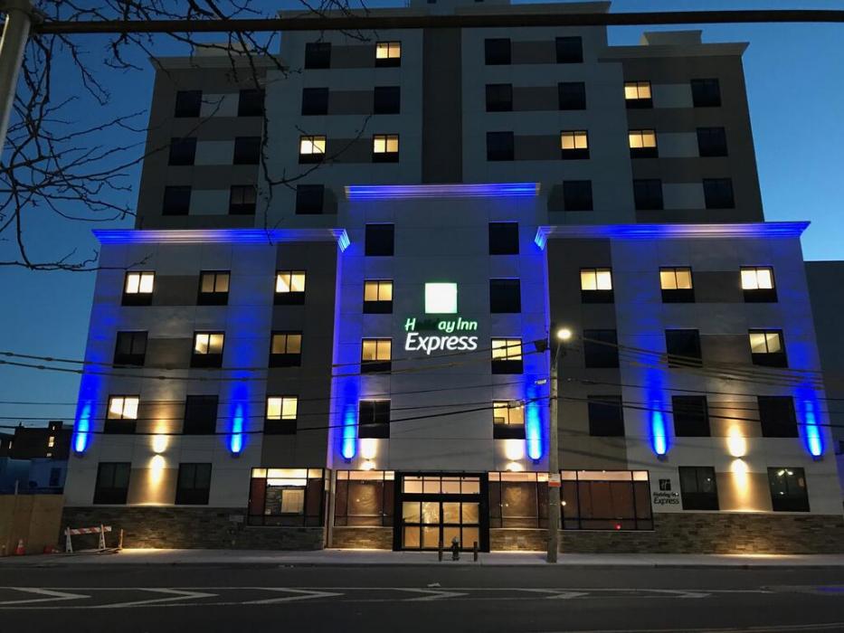 Holiday Inn Express - Jamaica - Jfk Airtrain - Nyc By Ihg Нью-Йорк Экстерьер фото